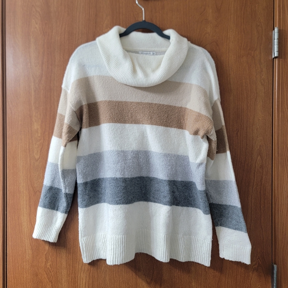 BOGO Staccato Striped Turtleneck Sweater Size Small